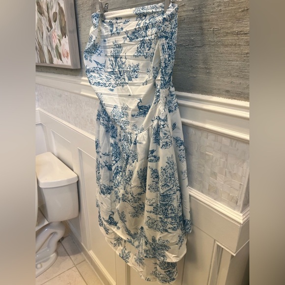 New XL 12 SHEIN vacay blue white toile strapless tiered dress shirred - Picture 10 of 17